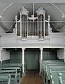 Interieur met orgel