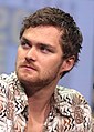 Finn Jones interpreta Danny Rand / Iron Fist