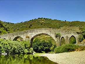 Ponte sobre o Rio Sabor