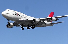 Boeing 747-400 der JAL in der Farbgebung von 2002 bis 2011