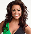 Katy Mixon interpreta Victoria Flynn