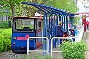 Hauptbahnhof Kranichwiese mit Zug Heimliche Liebe