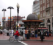 A Cambridge Visitor's Information Center was installed next to the main entrance to the station