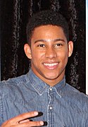 Keiynan Lonsdale jwe Wally West / Kid Flash