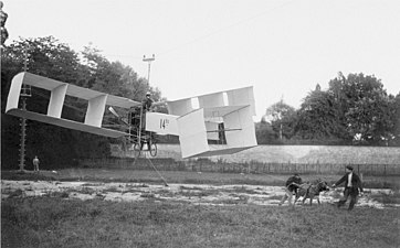 Die toets van N°14-bis met behulp 'n kabelbaan en 'n donkie (voor 1910)