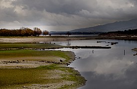 EMBALSE DE SANTILLANA (5189538223).jpg