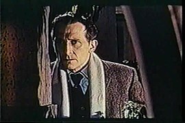 Peter cushing the brides of dracula (2).jpg