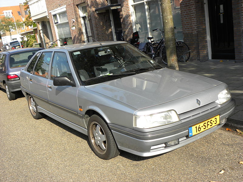 File:1991 Renault 21 TXI (7992542957).jpg