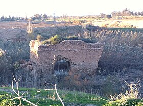 الجسر القديم بالمدخل الغربي لمدينة غليزان