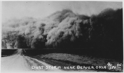 An Oklahoma dust storm (1935)