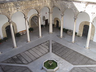 Patio de los Mármoles.