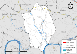 Carte en couleur présentant le réseau hydrographique de la commune