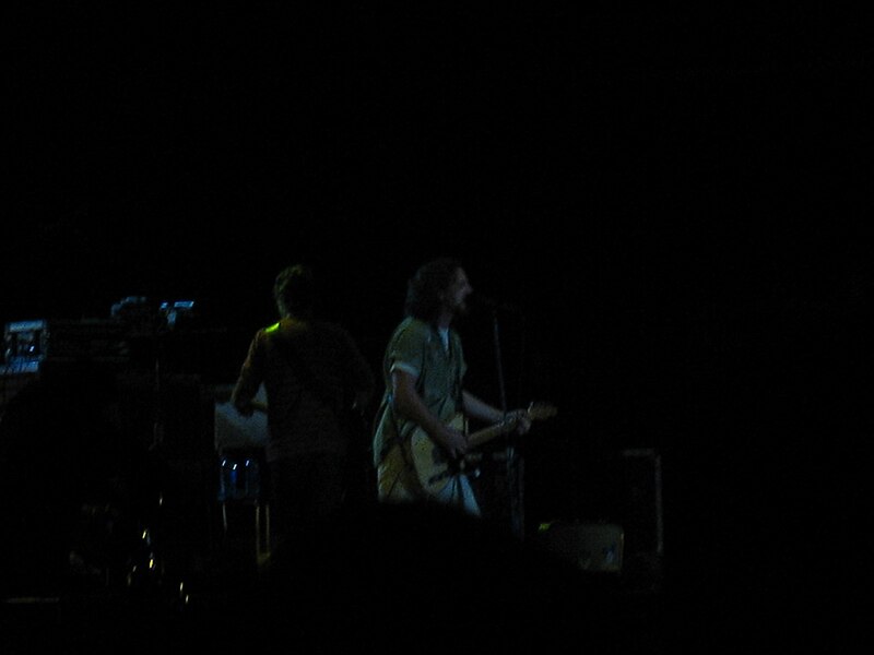 File:PearlJam-Bonnaroo2008.jpg