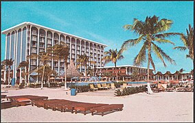 Sheraton hotel Aruba postcard front 06 10 026895.jpg