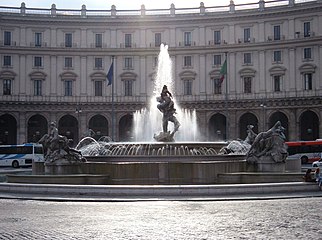 Piazza Republica