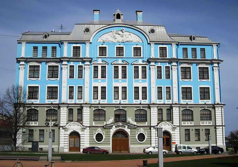 File:Saint Petersburg blue house.JPG