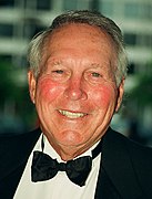 Brooks Robinson 2000 cropped.jpg