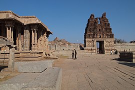 Hampi, India, Vitthala Temple gopuram.jpg