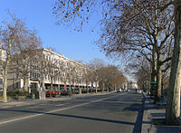 Le quai au niveau de la Cité Internationale des arts.