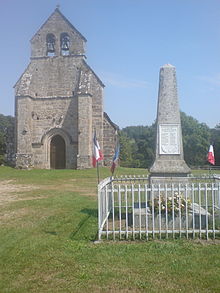 Fasado de la malnova templana kapelo