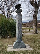 Monument à Louis Jouvet.jpg