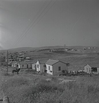 Eshtaol, 1957. Boris Carmi, Meitar collection, National Library of Israel