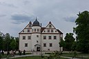 Jagdschloss (SPSG) mit Hofgebäuden