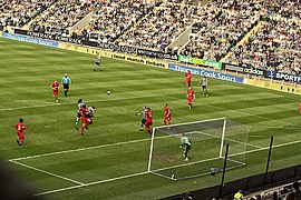 Carroll's Goal v Ipswich - Flickr - mikebrown59.jpg