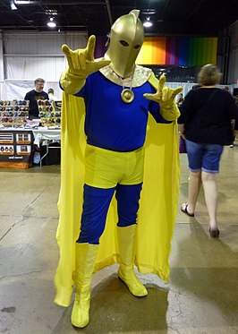 Cosplayer - Dr. Fate tijdens 2015 Wizard World Chicago.