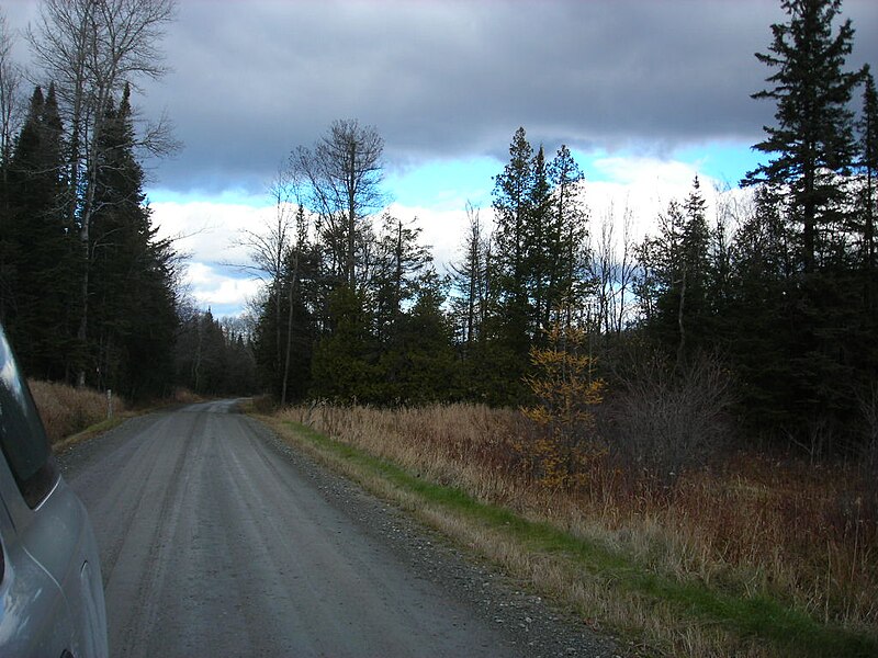 File:Bayley Hazen Military Road - 101605 143.jpg