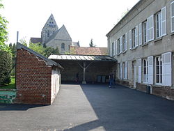 Camelin-eglise-ecole.JPG