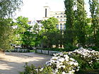 Klausenerplatz mit St.-Kamillius-Kirche