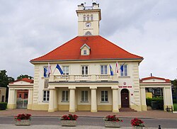 Town hall designed by انریکو مارکونی