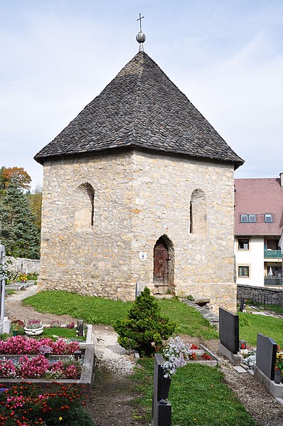 File:Althofen Friedhof Karner 09102012 012.jpg