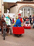 Sergines-FR-89-carnaval 2017-petit véhicule-08.jpg