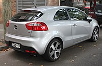 Rear view (3-door hatchback)