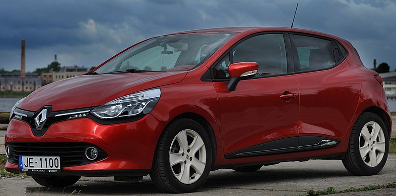 File:2013 Renault Clio (X98) TCe 90 hatchback (2013-06-17) 01.jpg