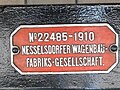 Fabrikschild am Triebwagen 105 der Rittner Bahn