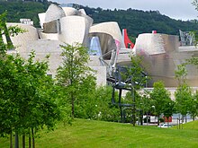 Bilbao - Guggenheim 90.jpg