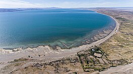 Coast of Lake Muster with marked retreat