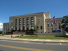 Jackson County MS Courthouse Sept 2012 02.jpg