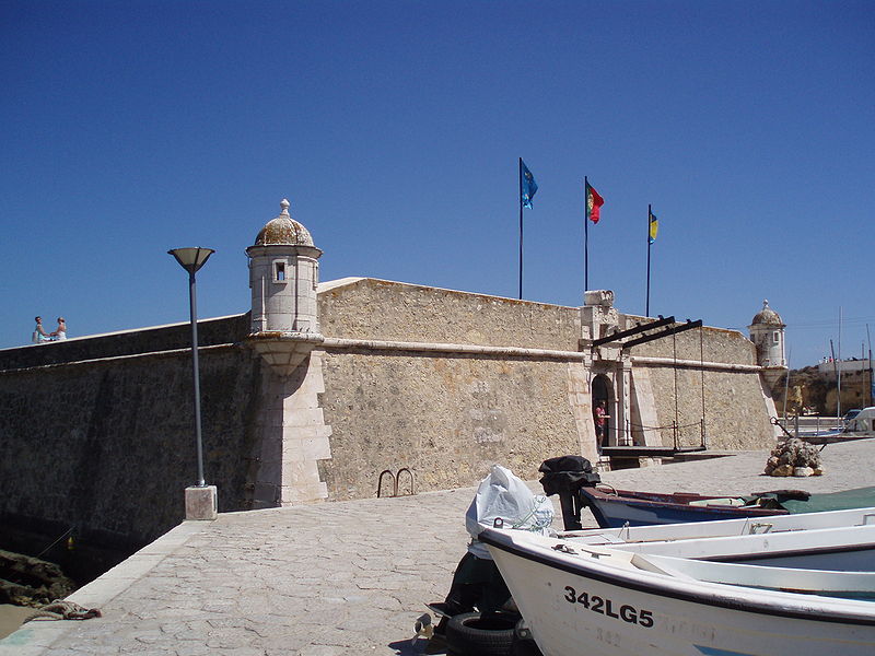 File:Lagos Fortres.JPG