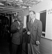 Rudi Blesh and Baby Dodds, Riverboat on the Hudson, N.Y., ca. July 1947 (William P. Gottlieb 00771).jpg