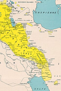 نقشه شرق کردستان در قاهره، طراحی شده توسط «الیاس پرس مدرن» و به زبان فرانسوی پیوست شده‌است(سال ۱۹۴۶)