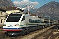 ETR.470-08 in livrea originale alla stazione di Domodossola