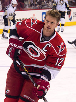 Eric Staal 2013-2.jpg