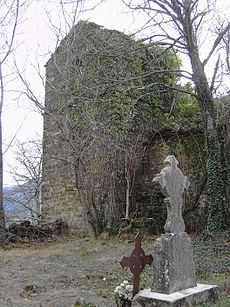 Ilesia y cementerio de Santa Chusta de Puértolas