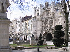 Arco de Santa María, Stadttor am Río Arlanzón