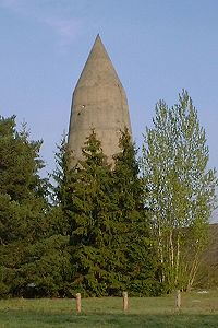 Winkelturm mit rundem Grundriss in Gießen