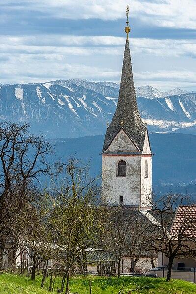 File:Magdalensberg Ottmanach Pfarrkirche hl. Margaretha N-Ansicht 29032023 9867.jpg